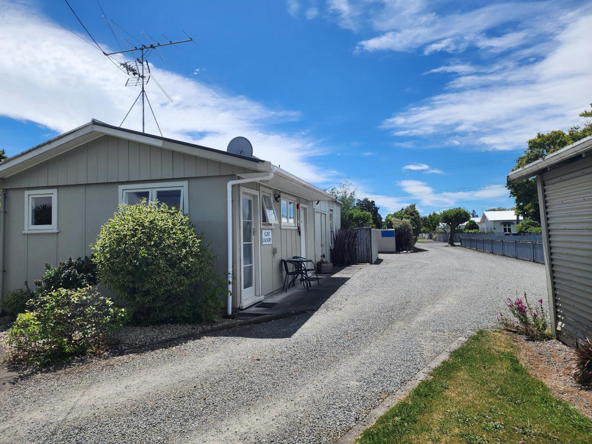 U Studios Masterton Exterior photo
